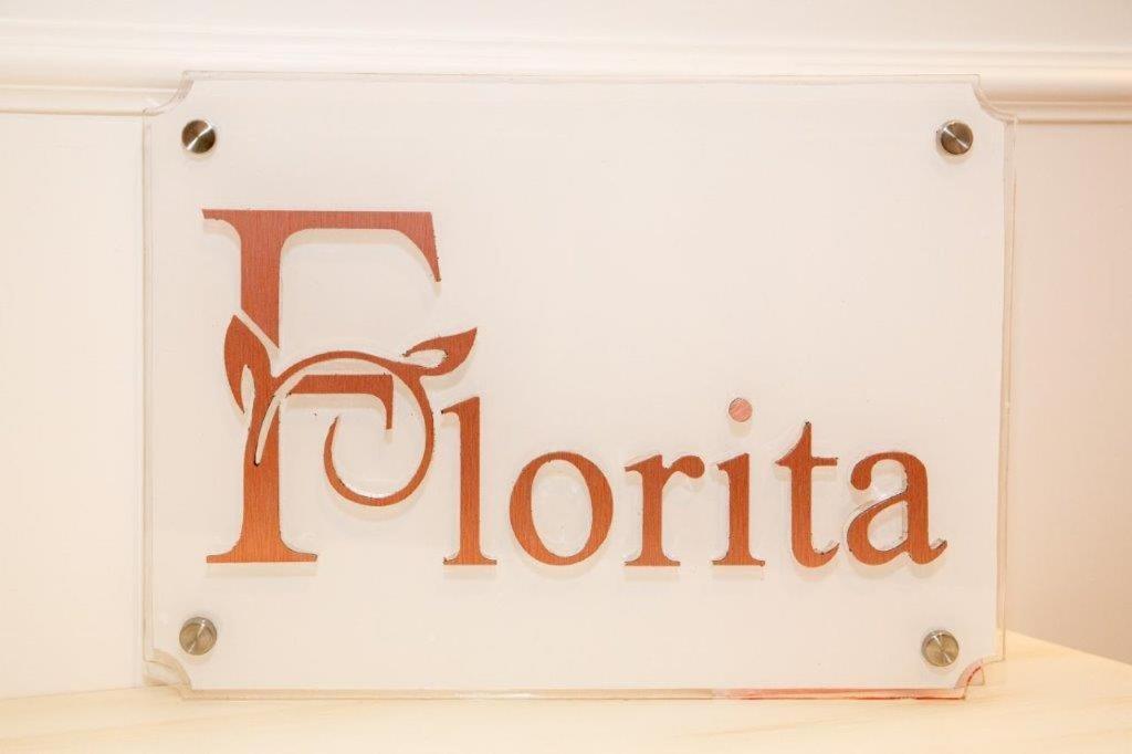ホテル Florita Napoli エクステリア 写真